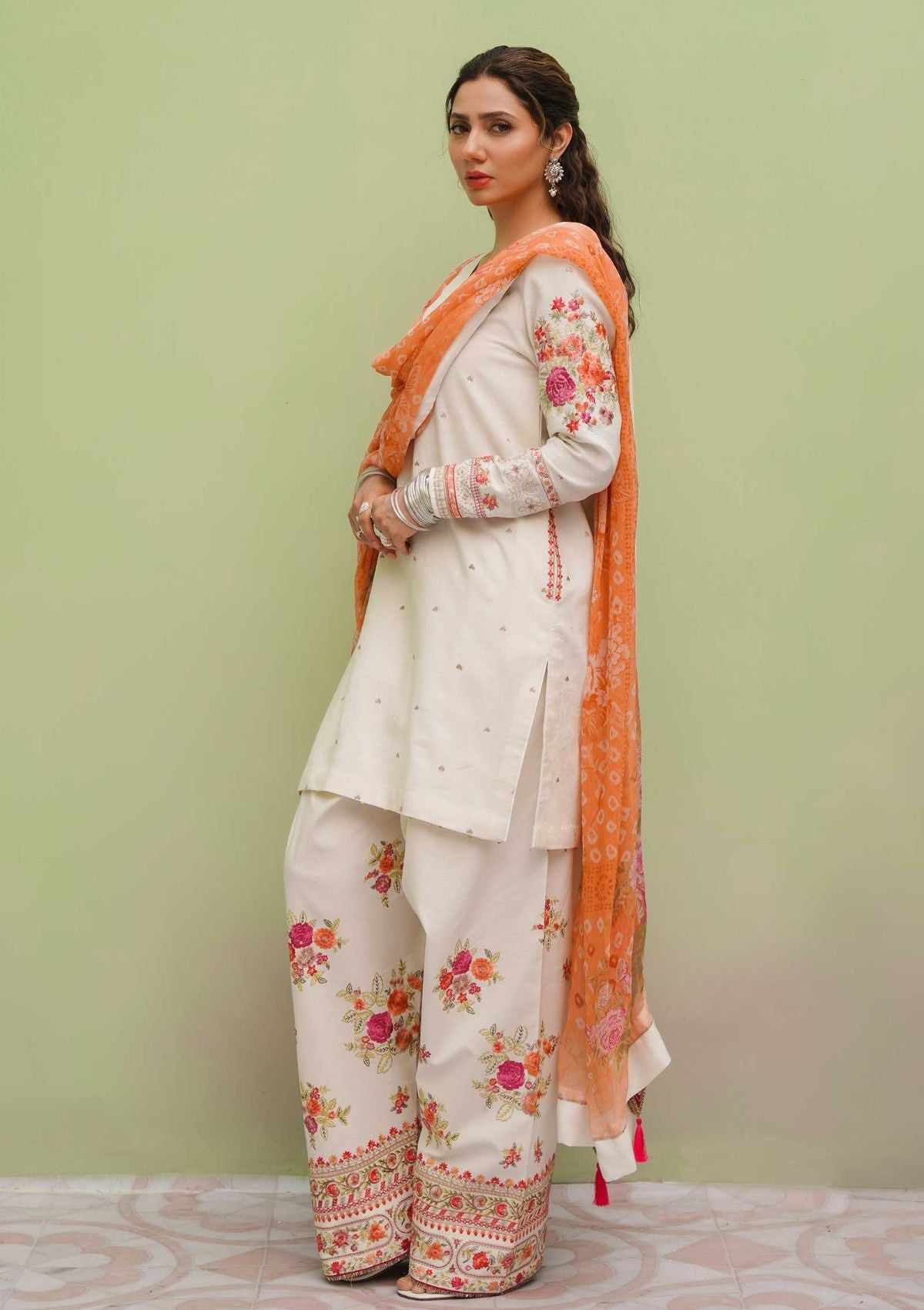 Zara Shahjahan - 3PC EMBROIDERED LAWN SHIRT AND PRINTED DUPPATA WITH TROUSER