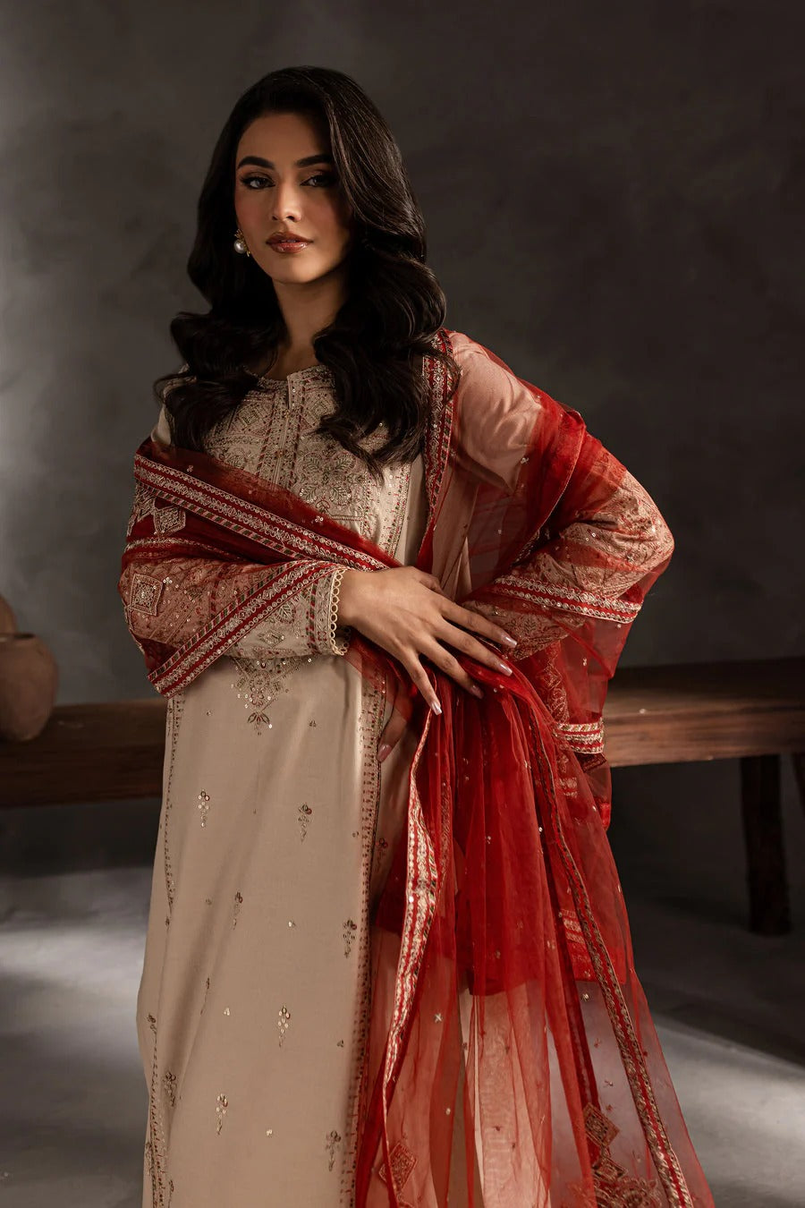 laam Embroidered lawn Three Piece skin laam-44