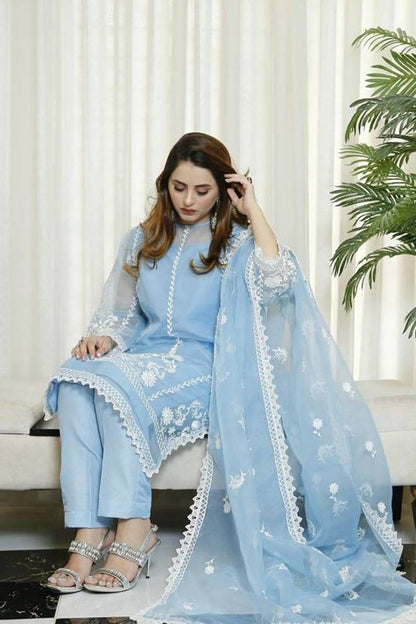 nayyabcollection Design#13 Organza Linen inner  Embroidered 3 pc