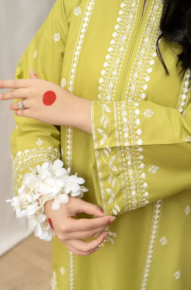 Urge Embroidered Dhanak Three Piece UR-720 Unstiched