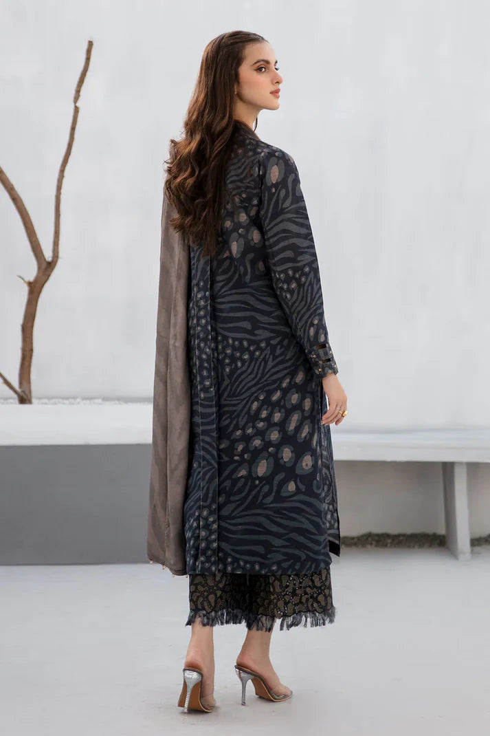 BAROQUE-3PC printed shirt &trouser with Karandi dupatta