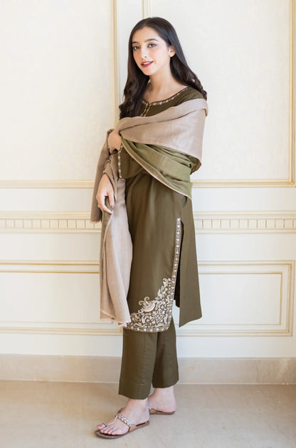 nc-885 Mehndi Dhanak Embroidered three piece With Dhanak Shawl unstiched