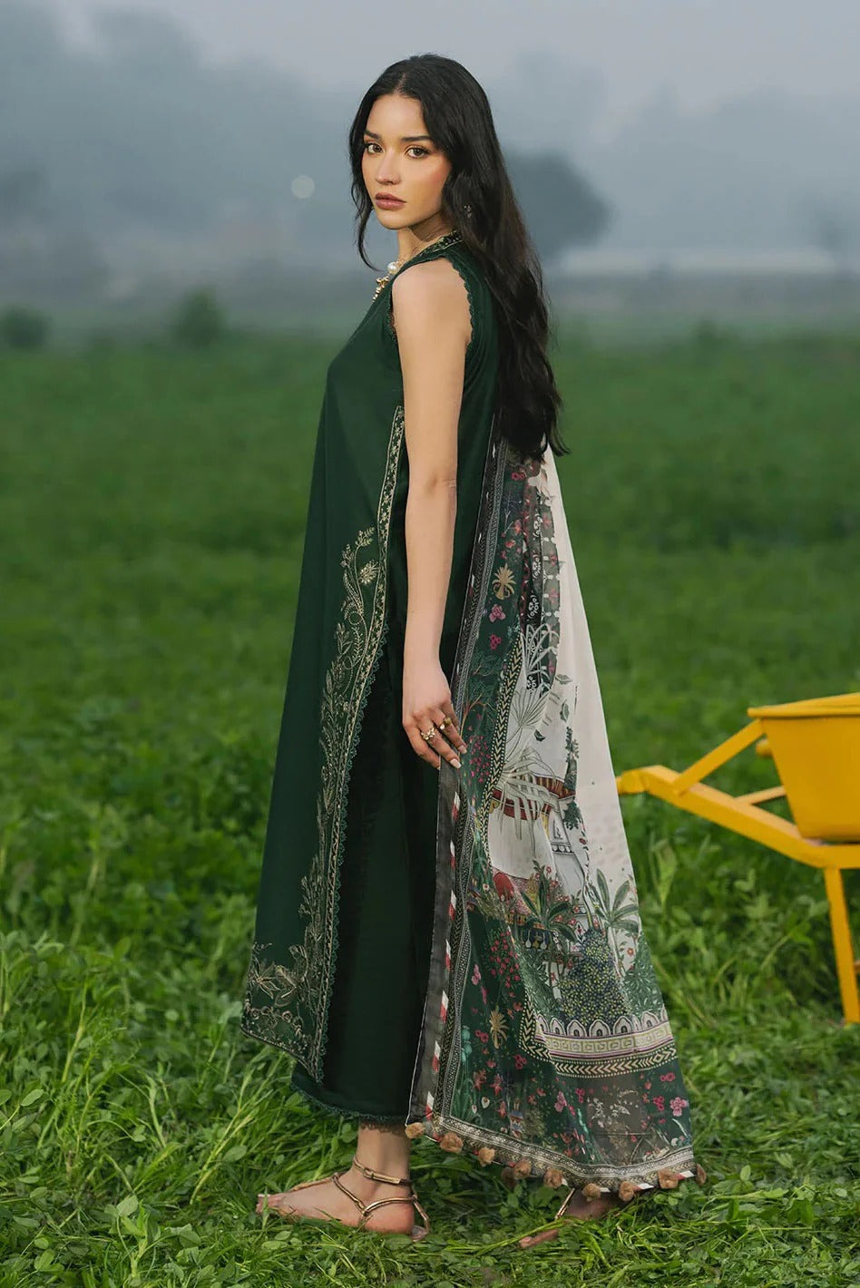 IZEL  Embroidered lawn Three Piece IZ-07