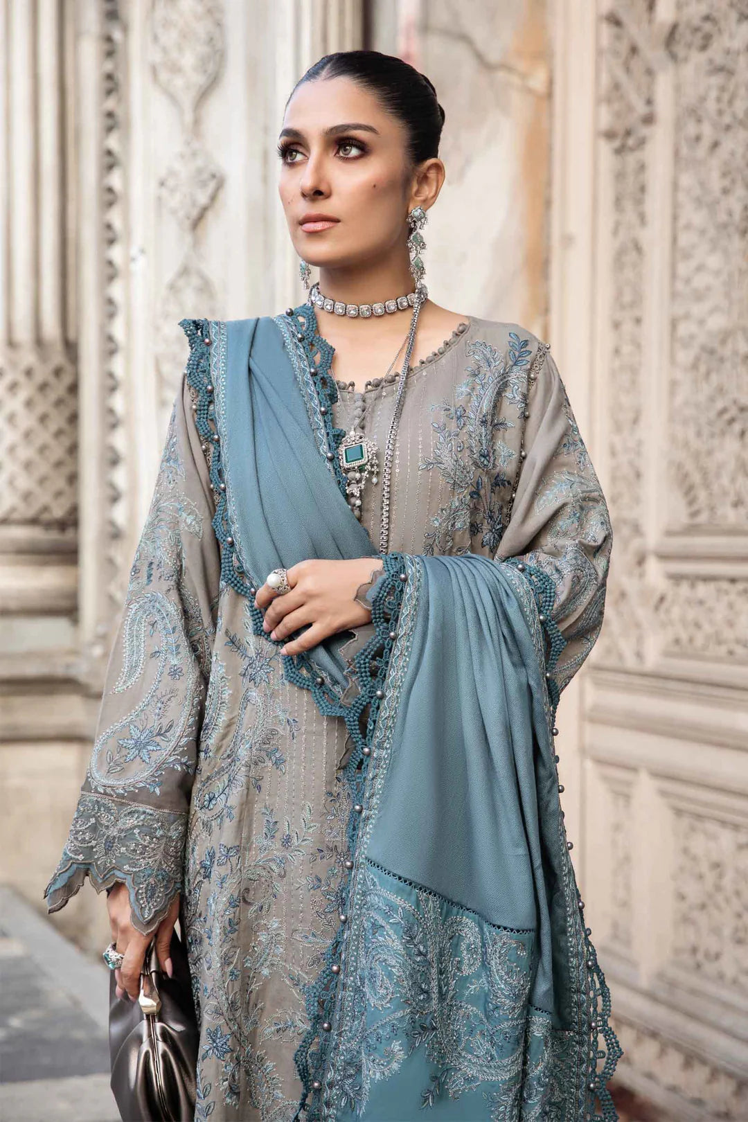 Maria.B-3PC Embroidered dhanak shirt & trouser with Dhanak embroidered shawl Unstiched