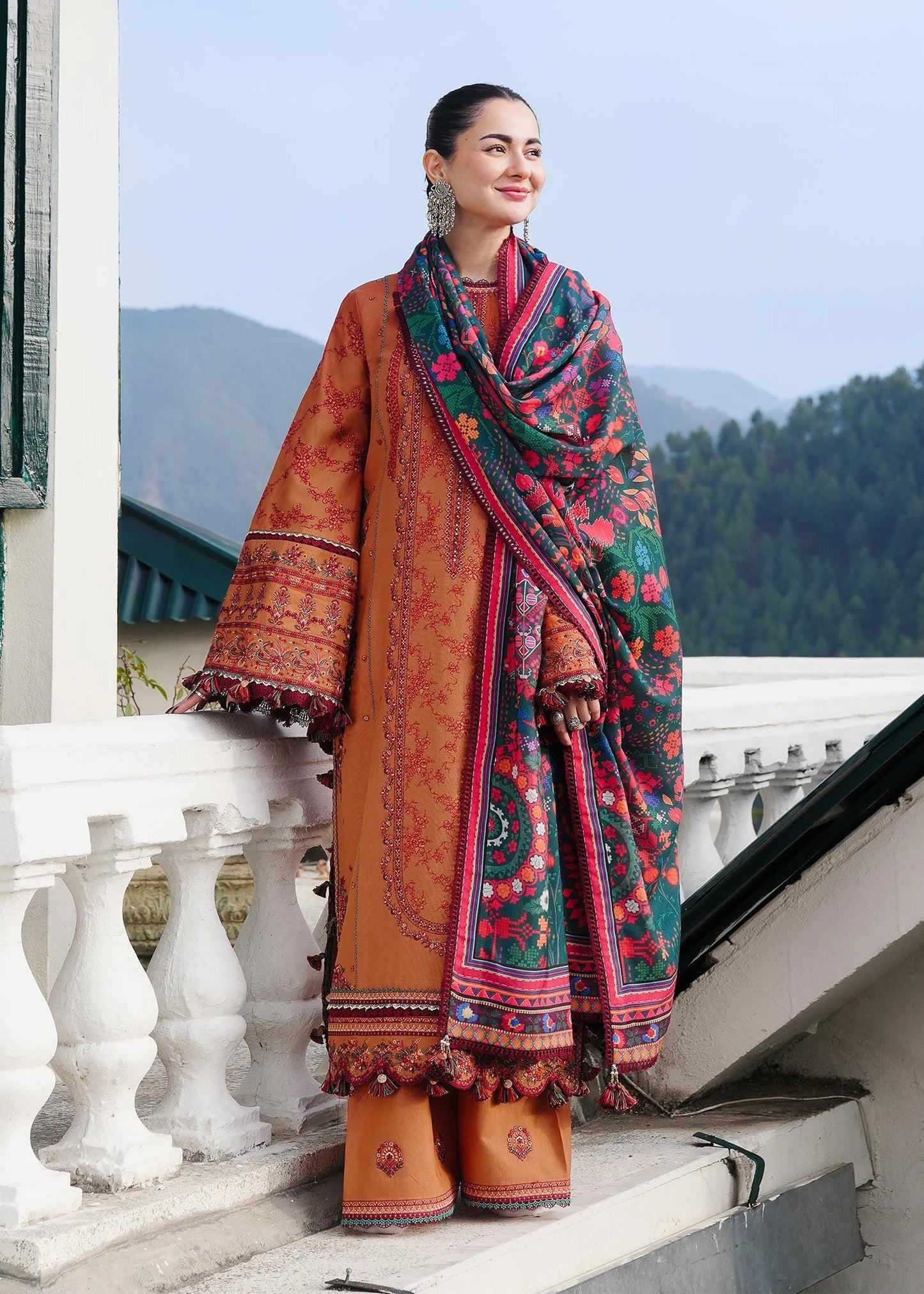 Baroque-3PC Dhanak embroidered shirt & trouser with Printed embroidered shawl Unstiched