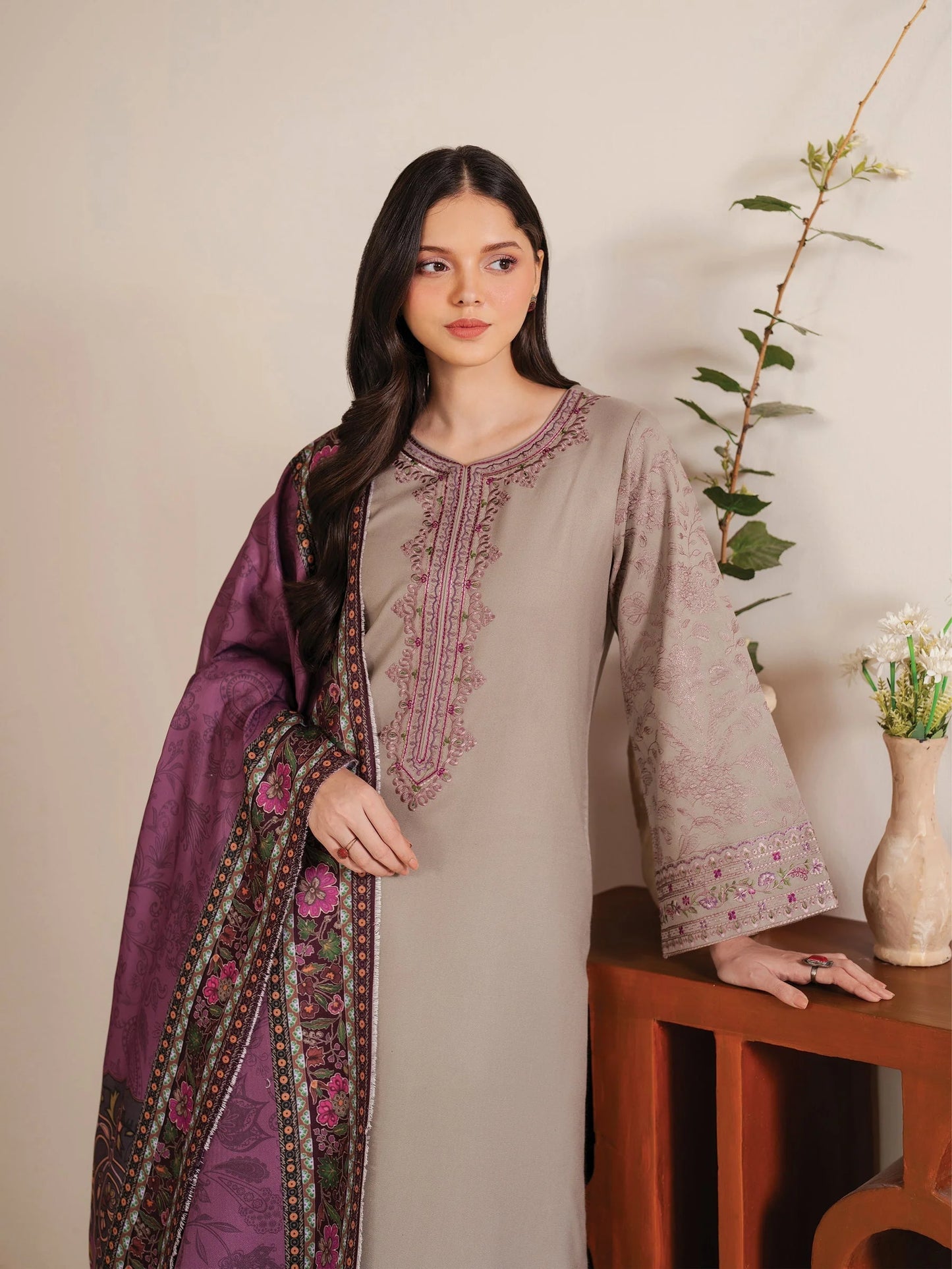 BATIK EMBROIDERED DHANAK 3PC UNSTICHED