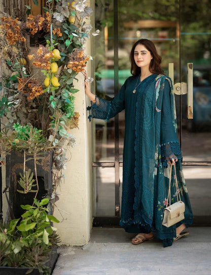Zarashahjhan Heavy Embroidered Dhanak & printed chiffon dupatta with plan trouser Unstiched