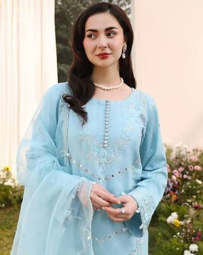 LAAM EMBROIDERD 3PC LAWN UNSTICHED