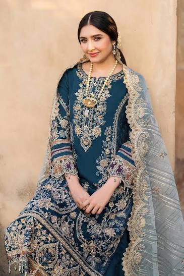 BATIK EMBROIDERED LAWN 3CP UNSTICHED