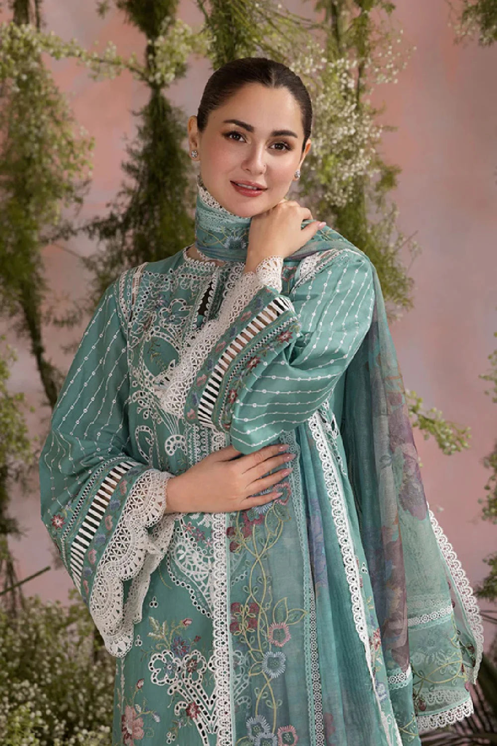 SOBIA NAZIR EMBROIDERED LAWN 3PC UNSTICHED